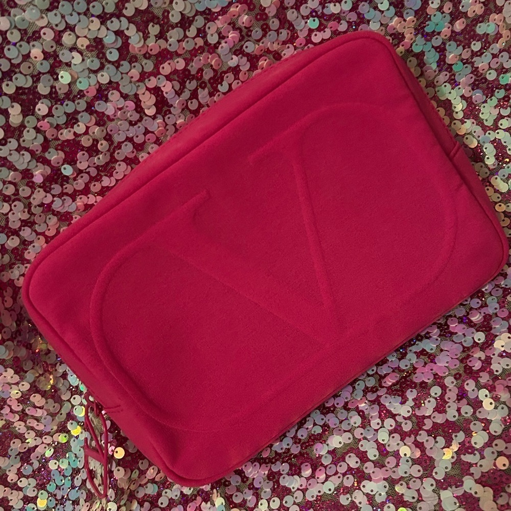 Pink Valentino Garavani Clutch